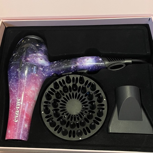NIB || Eva Hair Dryer - Picture 3 of 4